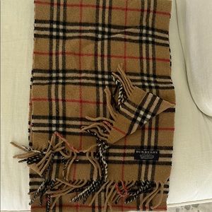 Burberry scarf